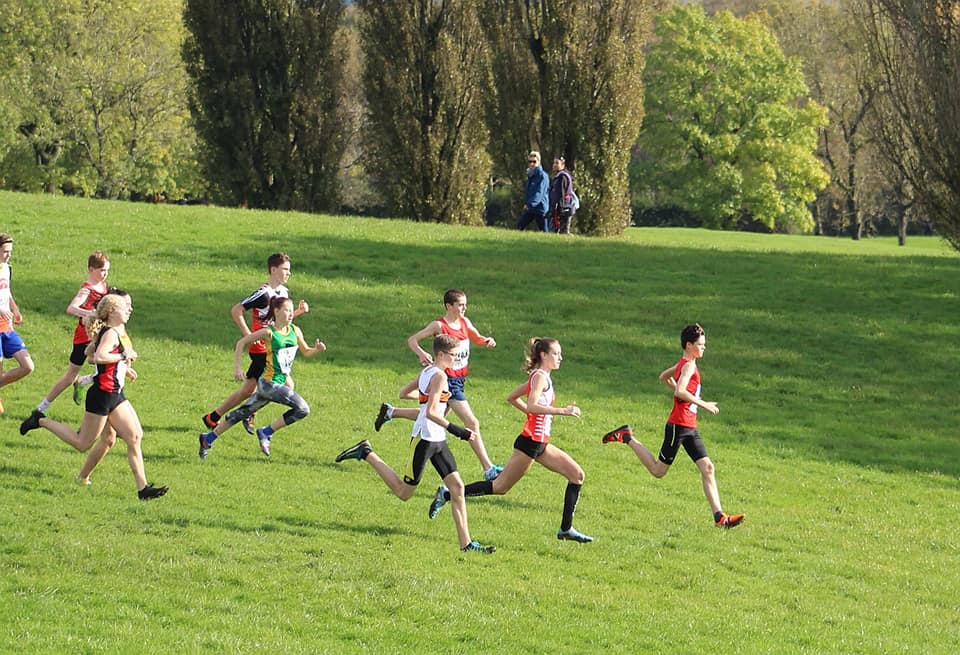 'A' team overcome Ian’s injury in Bamford event - Horwich Harriers AC